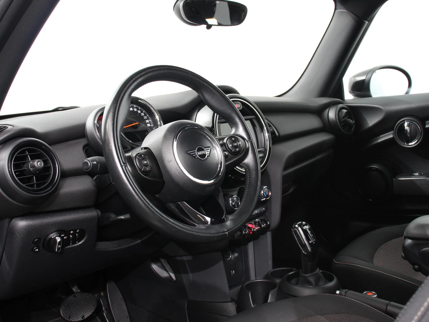 Hoofdafbeelding MINI One