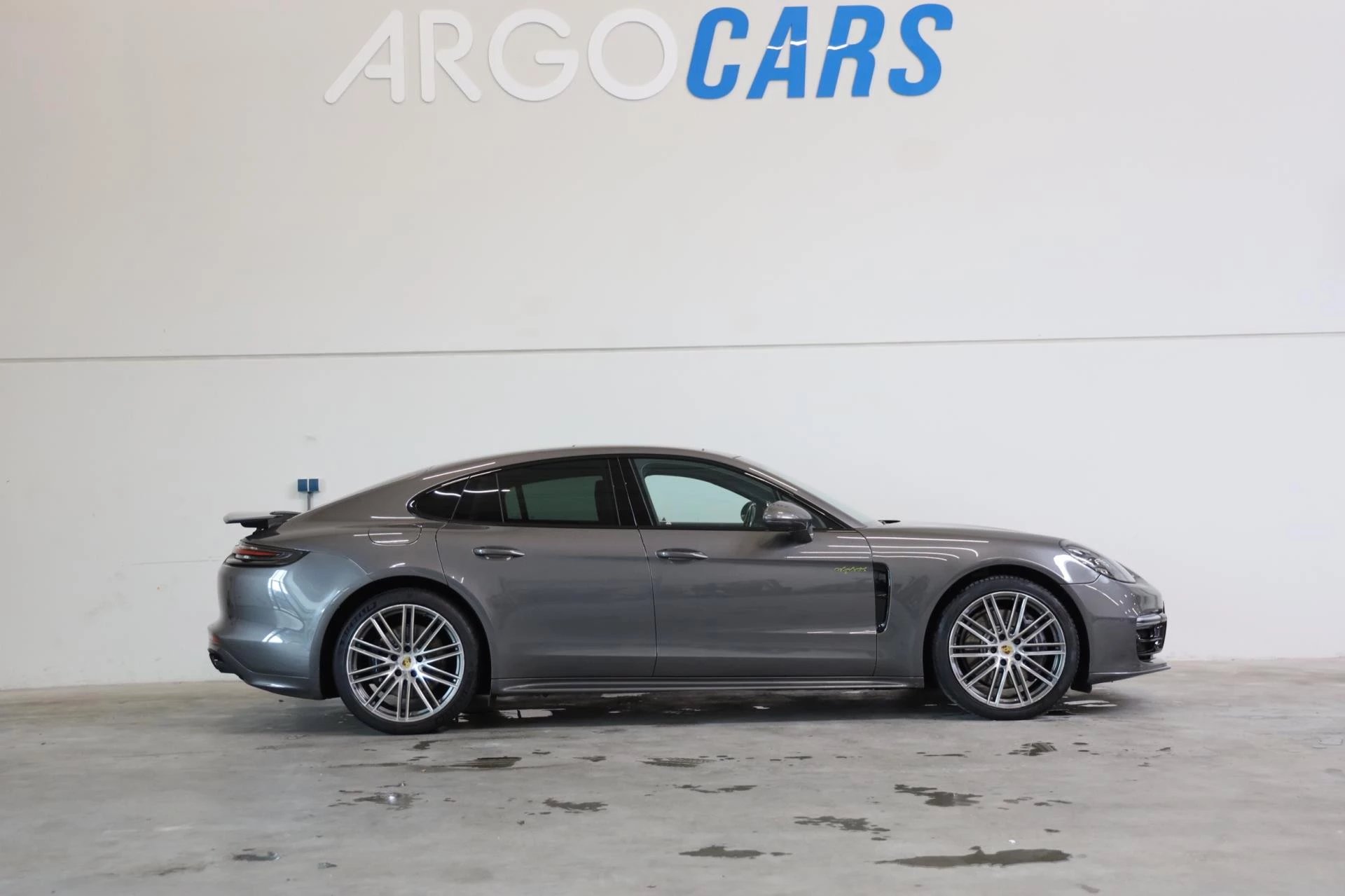 Hoofdafbeelding Porsche Panamera