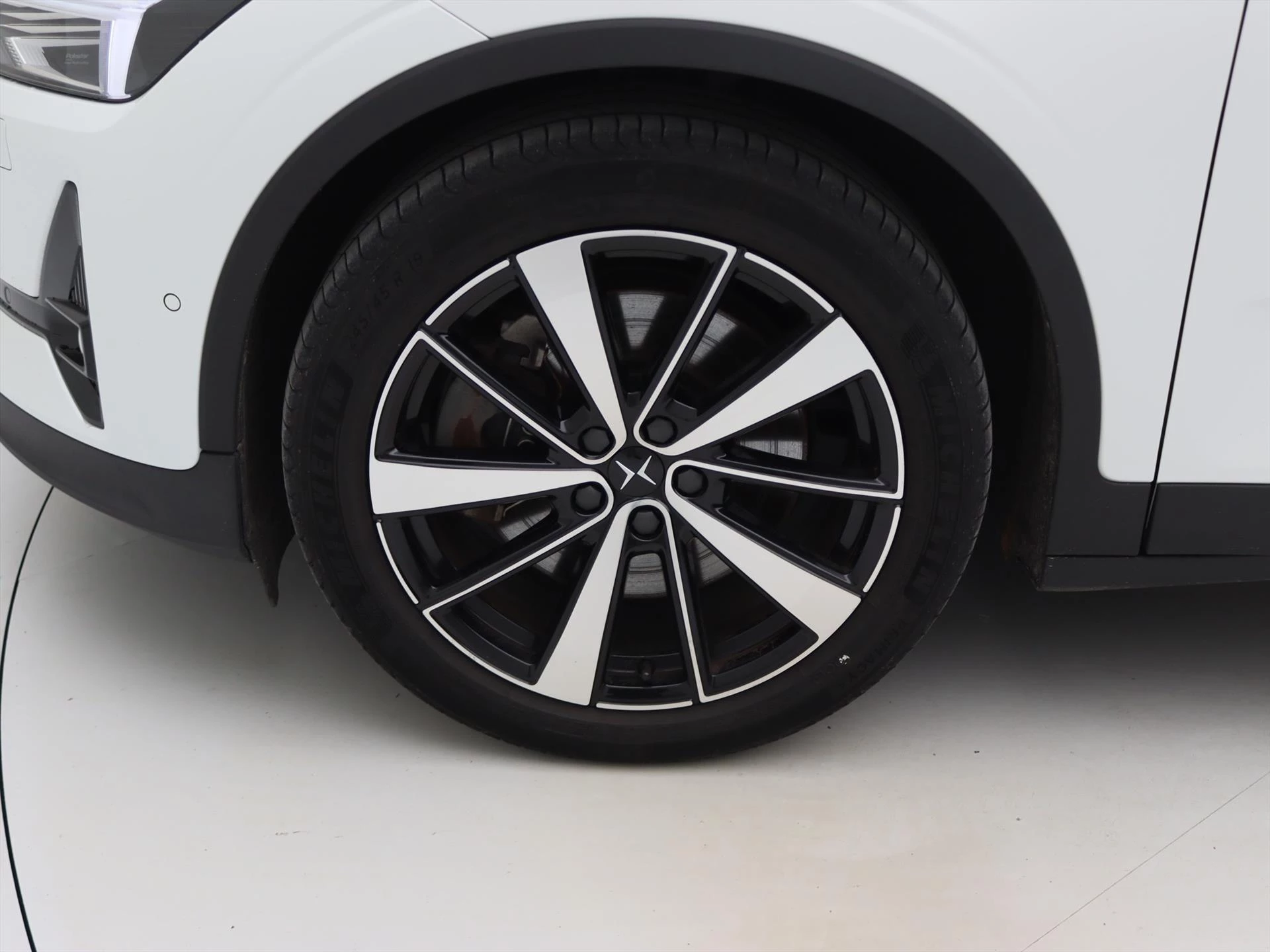 Hoofdafbeelding Polestar 2