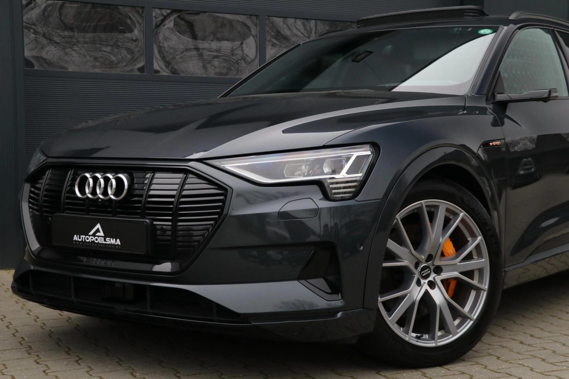 Hoofdafbeelding Audi e-tron