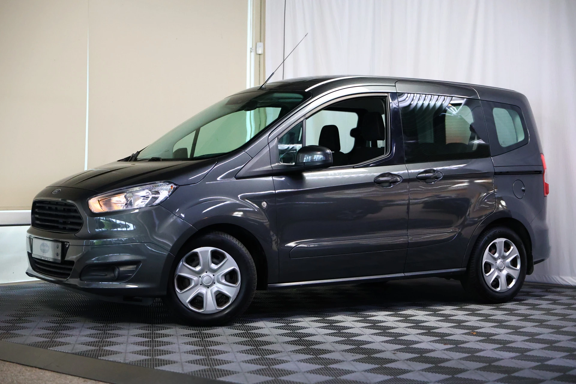 Hoofdafbeelding Ford Tourneo Courier