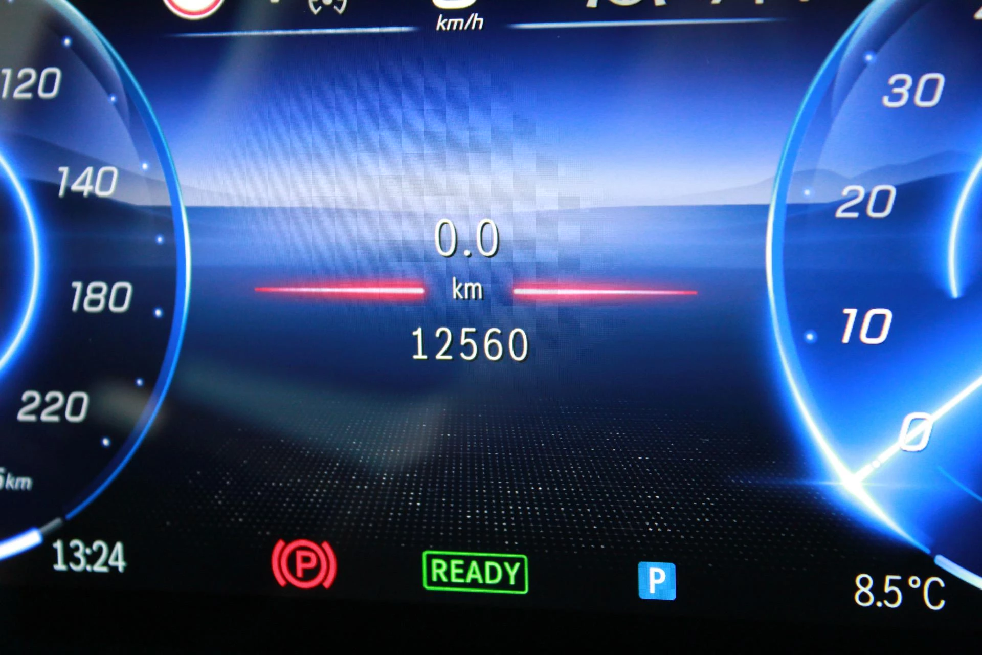 Hoofdafbeelding Mercedes-Benz EQA