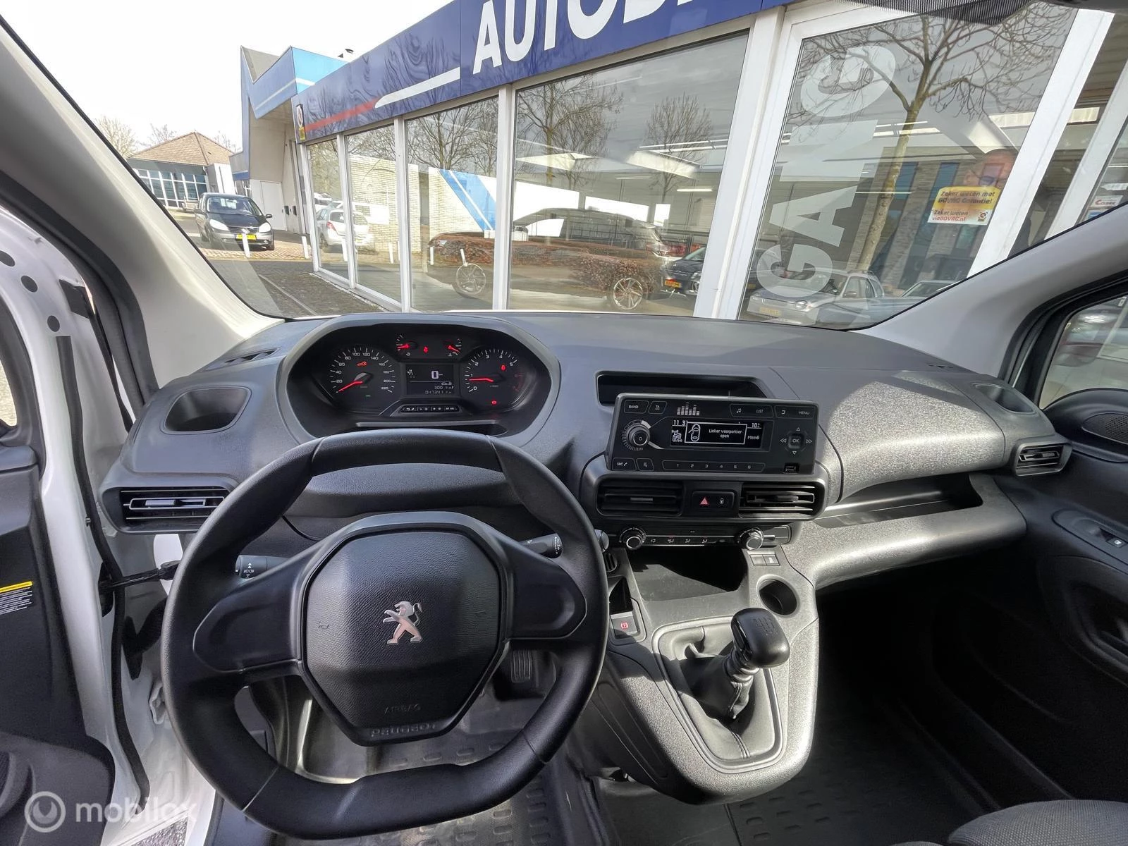 Hoofdafbeelding Peugeot Partner