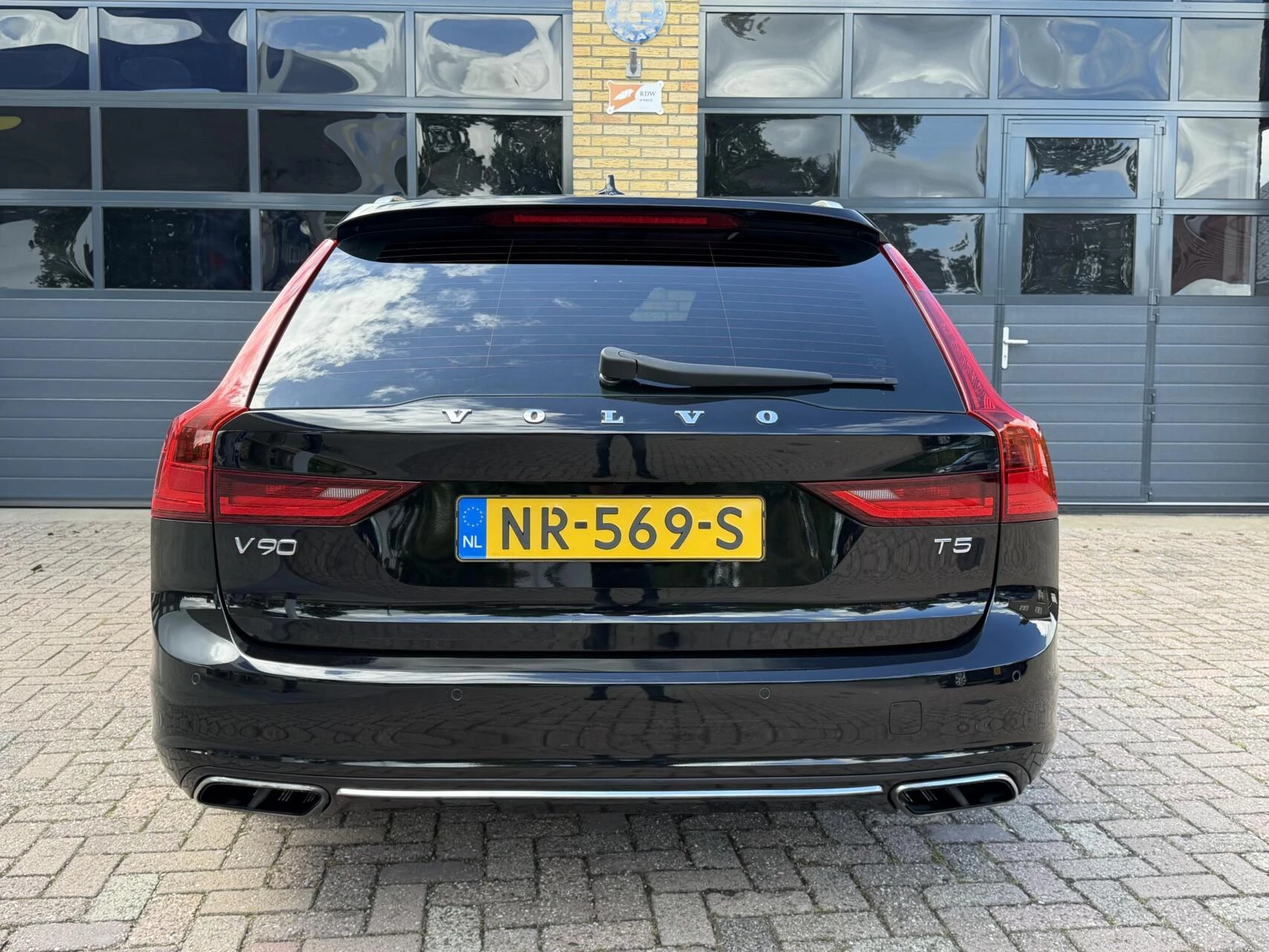 Hoofdafbeelding Volvo V90