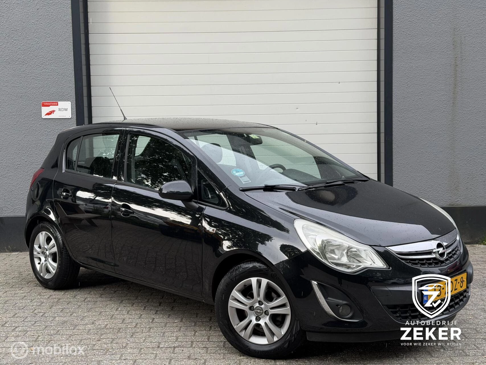 Hoofdafbeelding Opel Corsa
