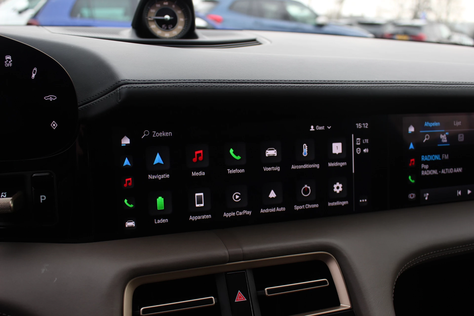 Hoofdafbeelding Porsche Taycan