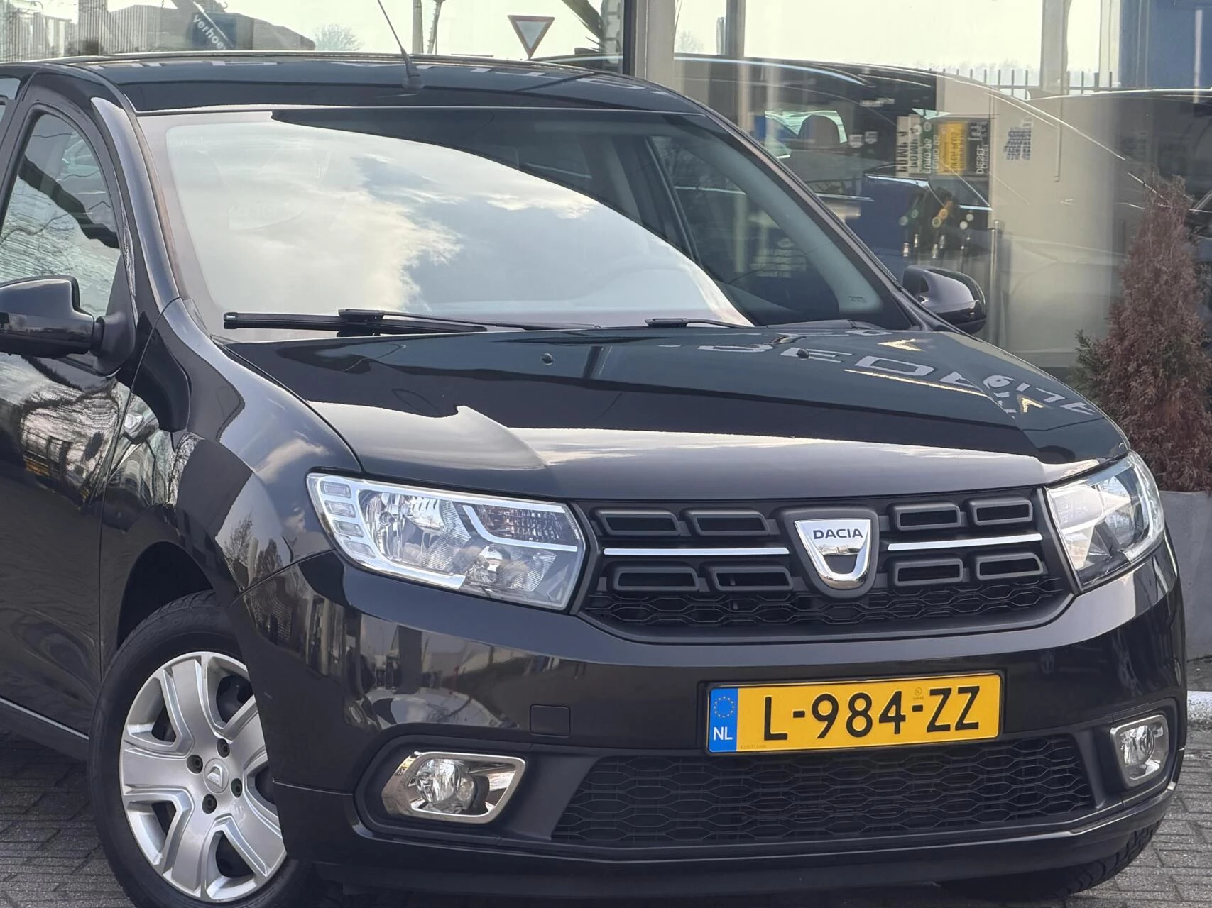 Hoofdafbeelding Dacia Sandero