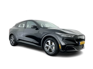 Ford Mustang Mach-E RWD 75 kWh [ 3-Fase-11kW ] {SOH-83%} (INCL-BTW)  Aut. *LEATHER | FULL-LED | DAB | DIGI-COCKPIT | KEYLESS | NAVI-FULLMAP | CARPLAY | HEATED-COMFORTSEATS | TOPVIEW | ADAPTIVE-CRUISE | PRIVACY-GLASS | 18'' ALU*