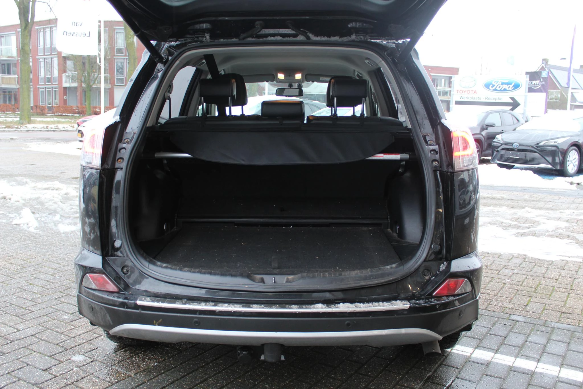 Hoofdafbeelding Toyota RAV4