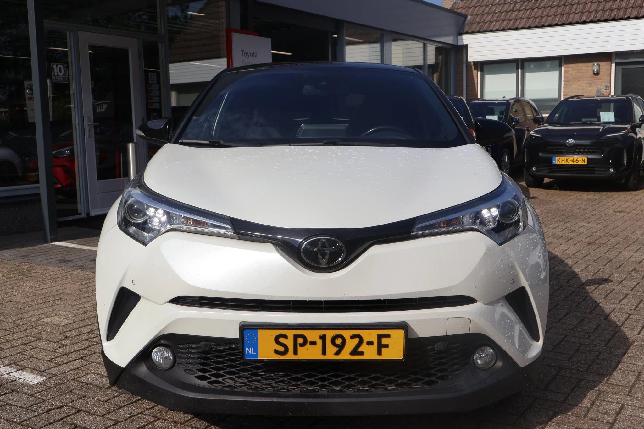 Hoofdafbeelding Toyota C-HR