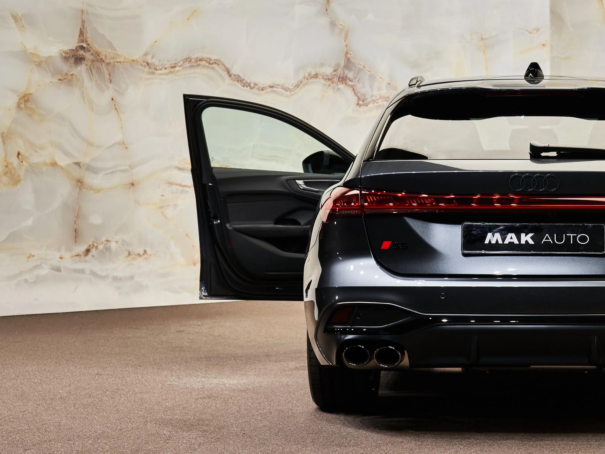 Hoofdafbeelding Audi S5