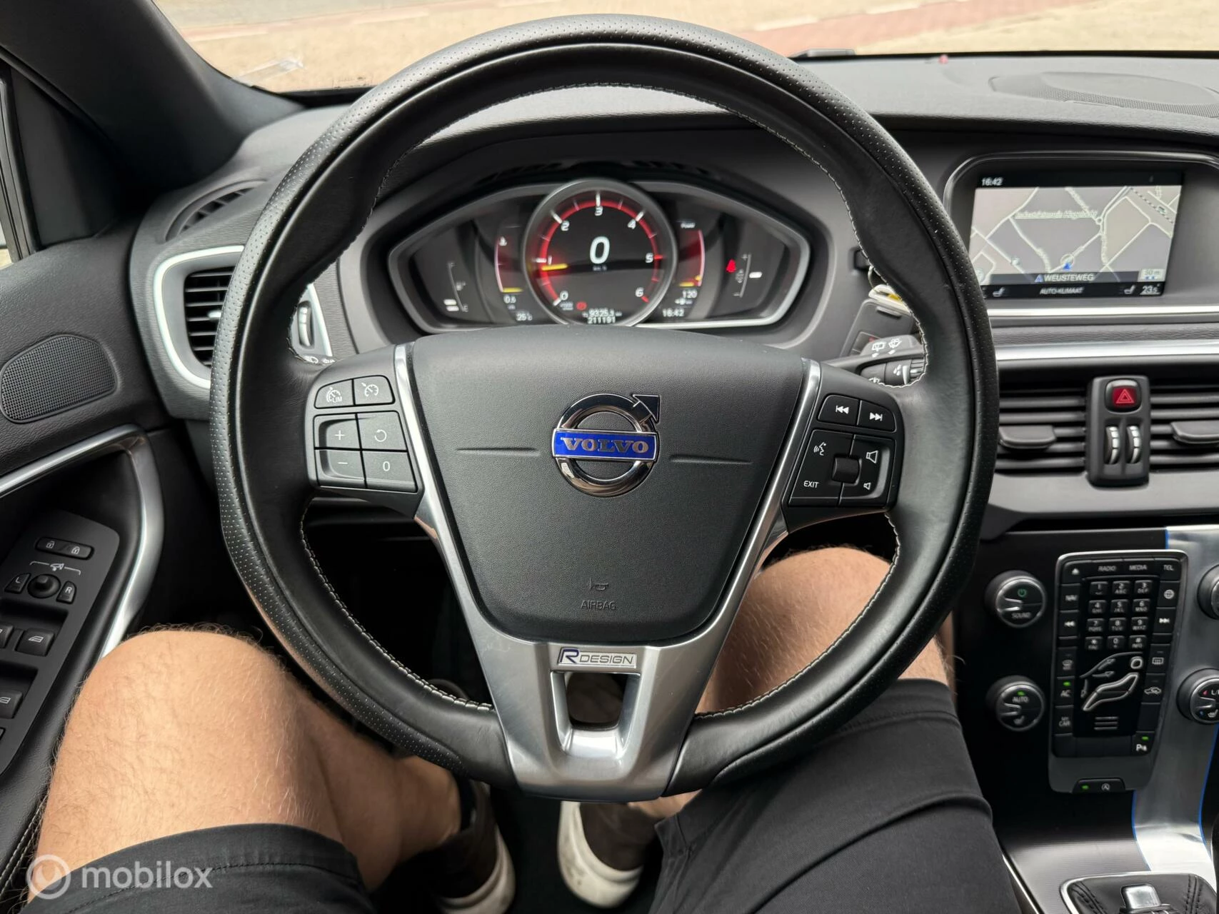 Hoofdafbeelding Volvo V40