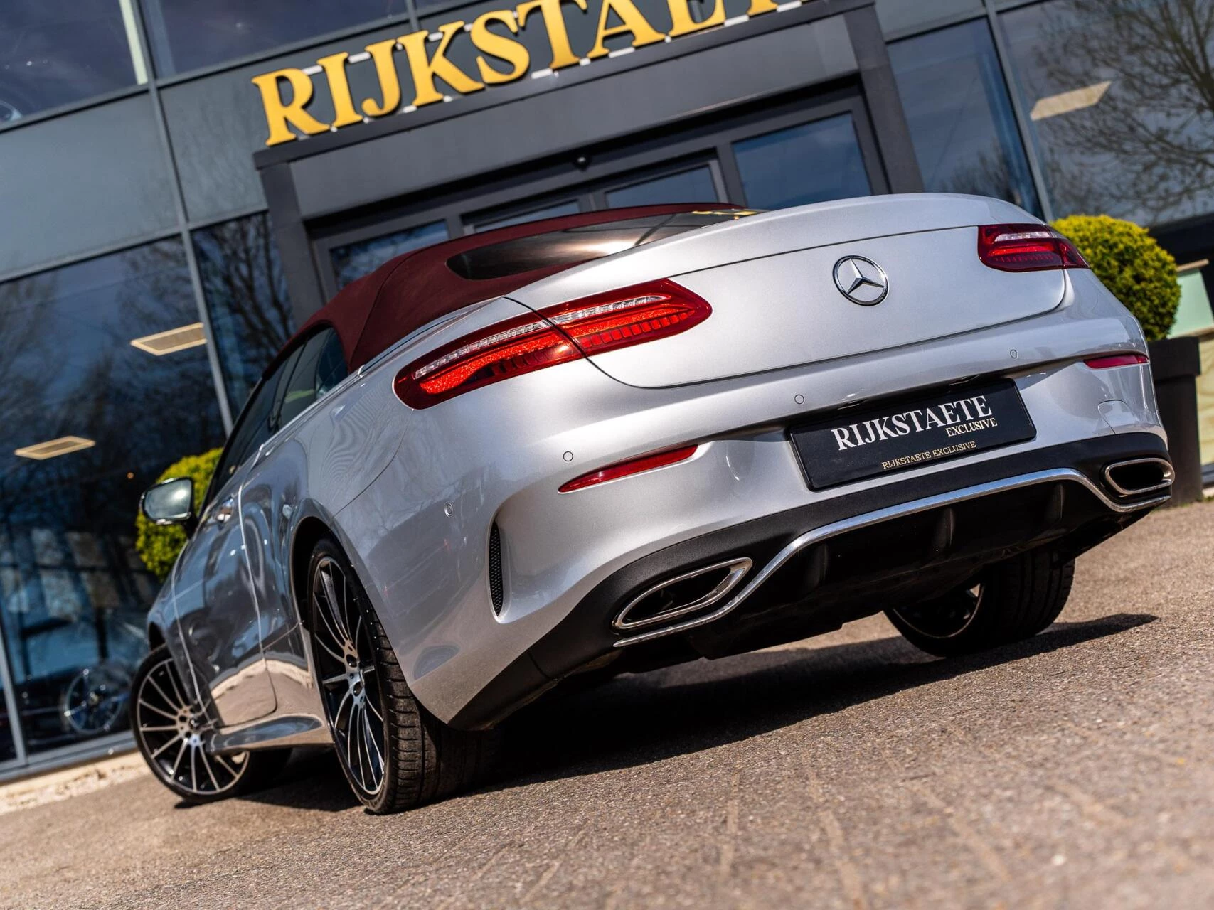 Hoofdafbeelding Mercedes-Benz E-Klasse