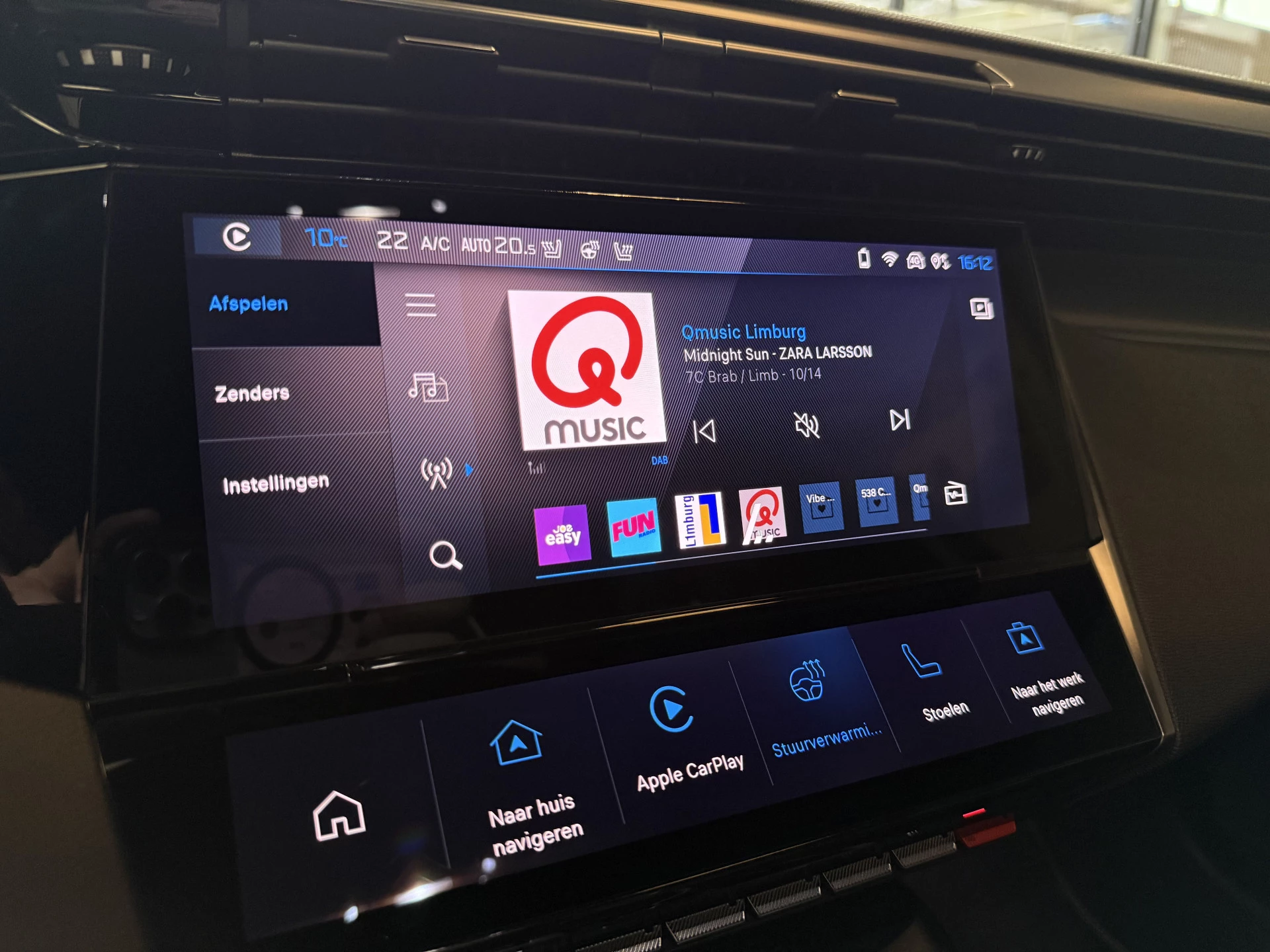 Hoofdafbeelding Peugeot 408