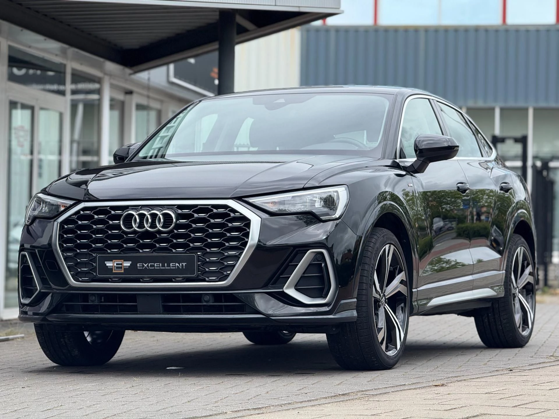Hoofdafbeelding Audi Q3