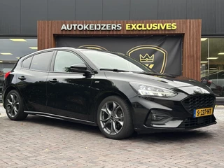 Hoofdafbeelding Ford Focus Ford Focus 1.5 EcoBoost ST Line Business Pano Navi Automaat