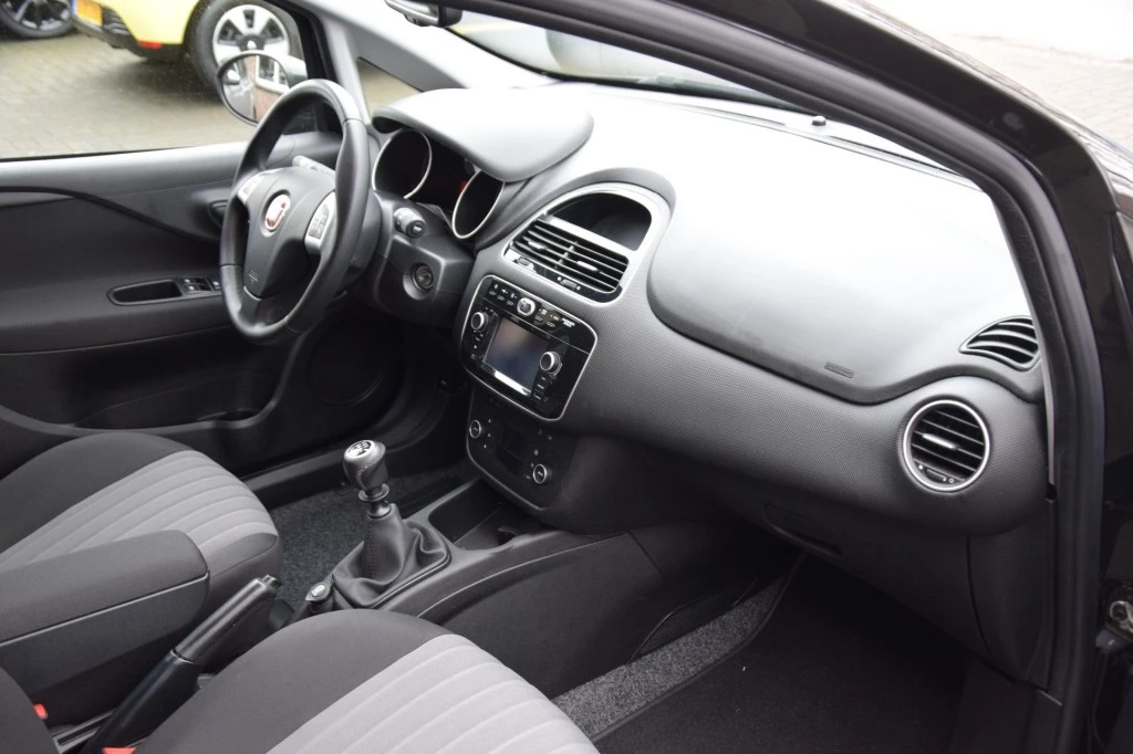 Hoofdafbeelding Fiat Punto