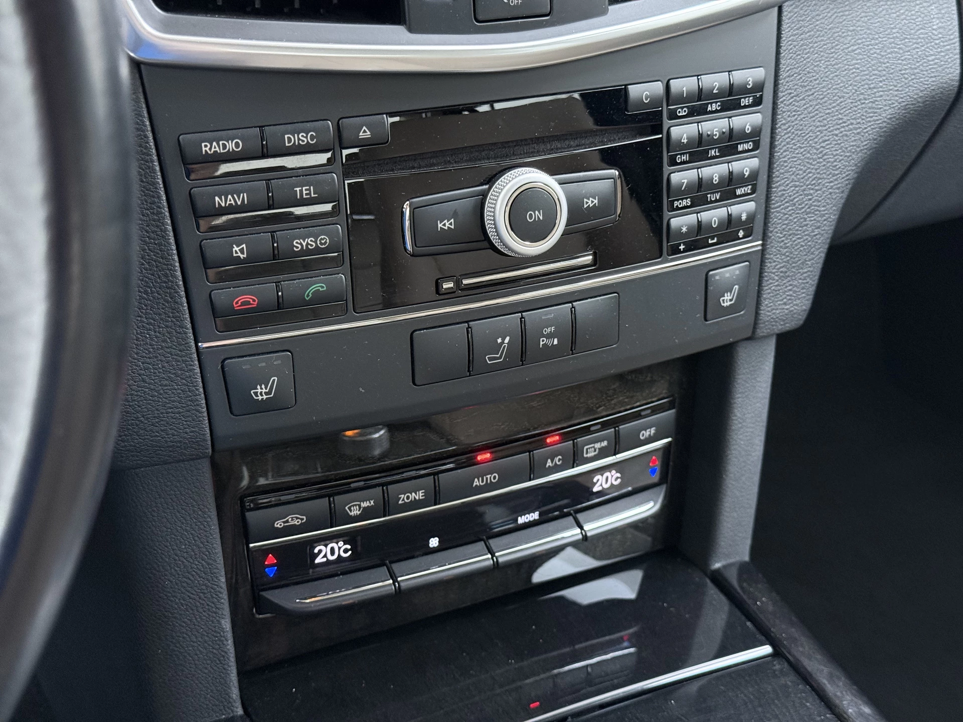 Hoofdafbeelding Mercedes-Benz E-Klasse