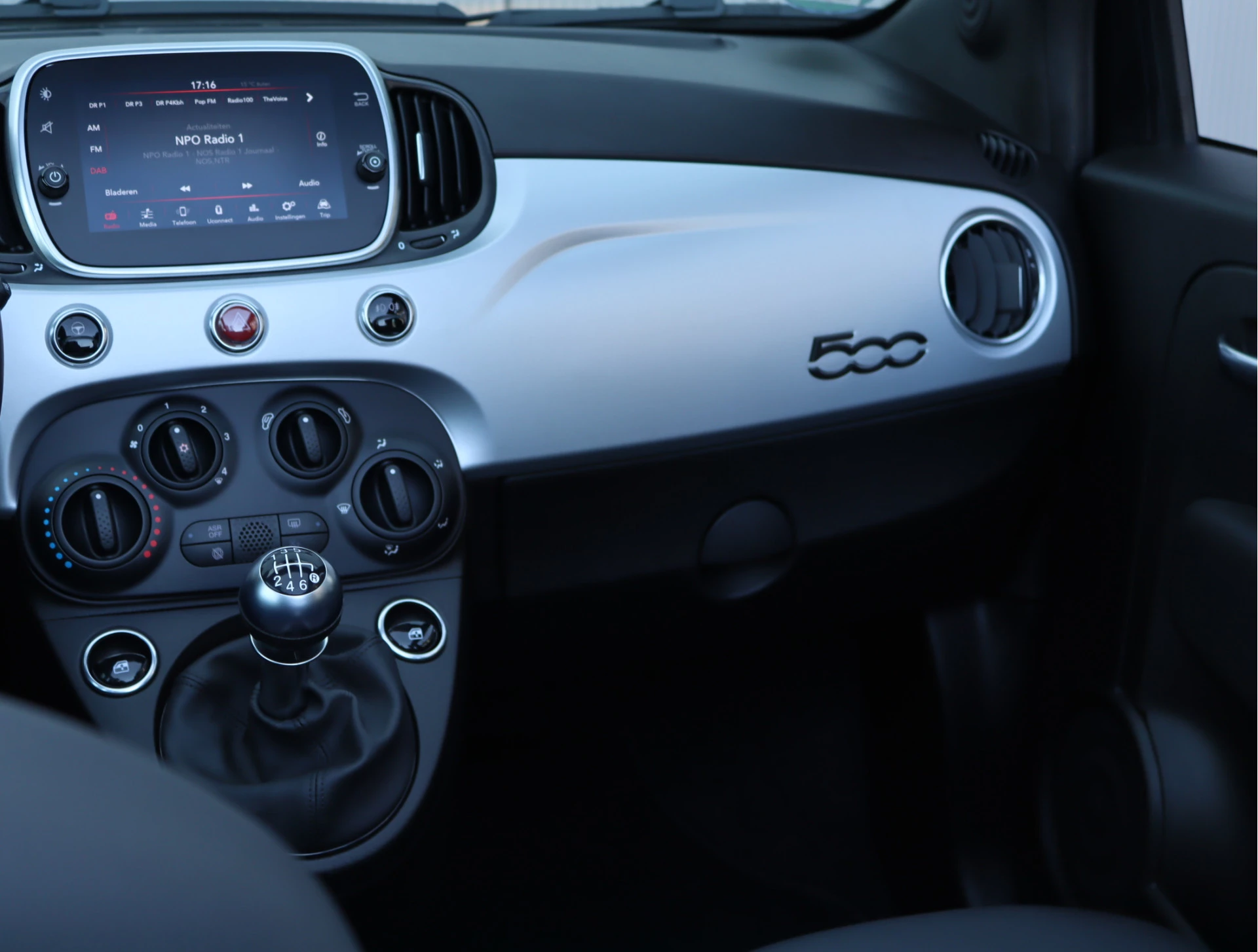 Hoofdafbeelding Fiat 500C