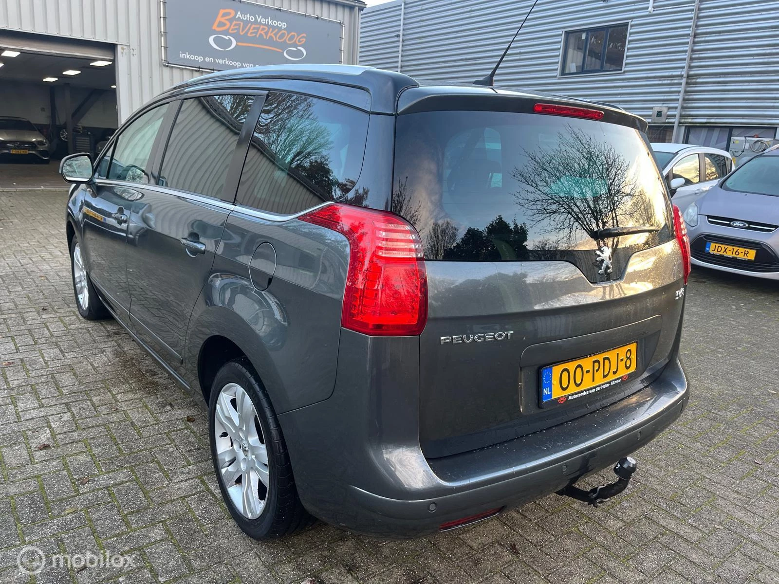 Hoofdafbeelding Peugeot 5008