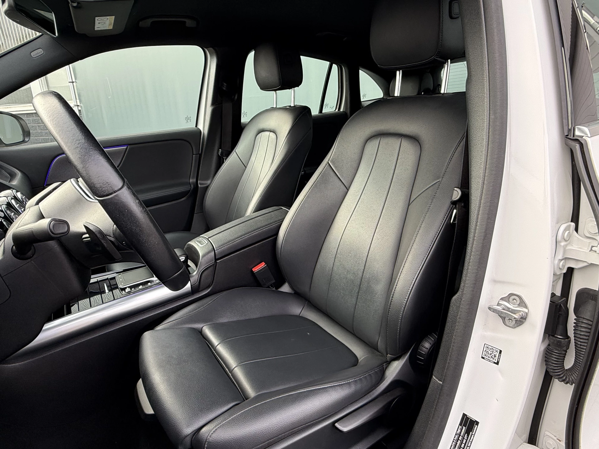 Hoofdafbeelding Mercedes-Benz EQA