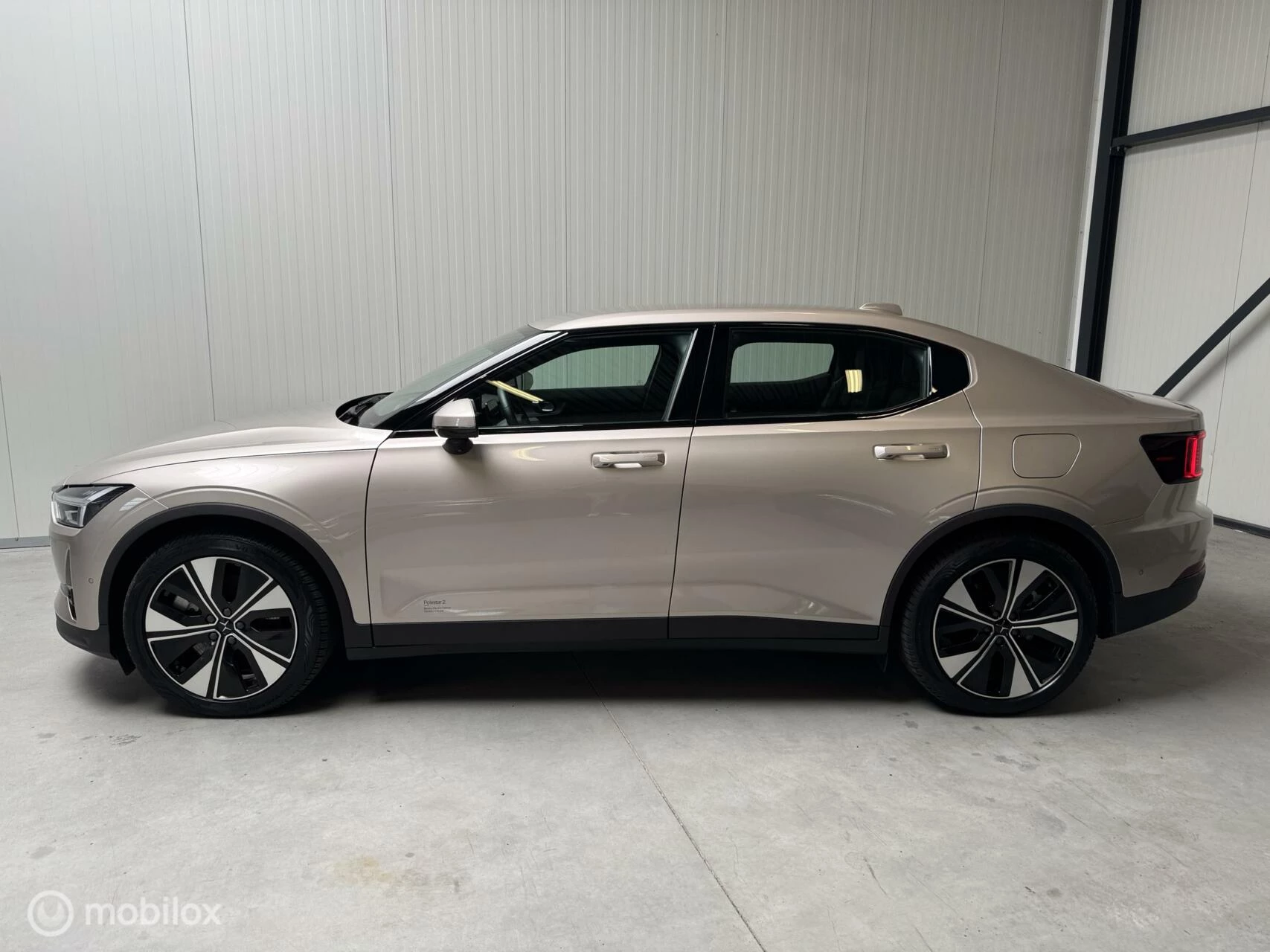 Hoofdafbeelding Polestar 2
