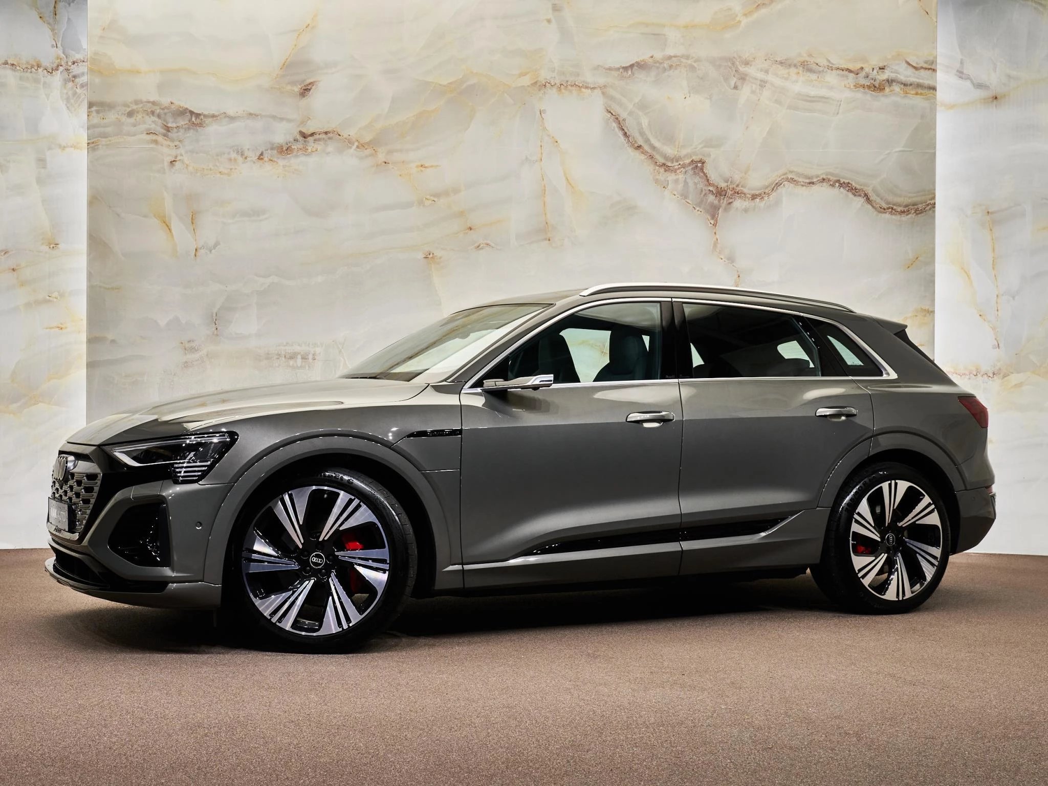 Hoofdafbeelding Audi Q8 e-tron