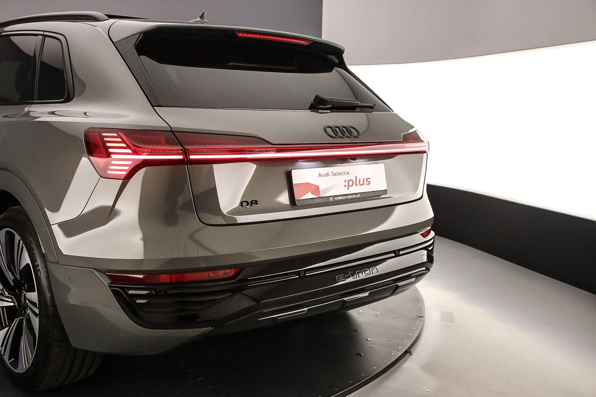 Hoofdafbeelding Audi Q8 e-tron