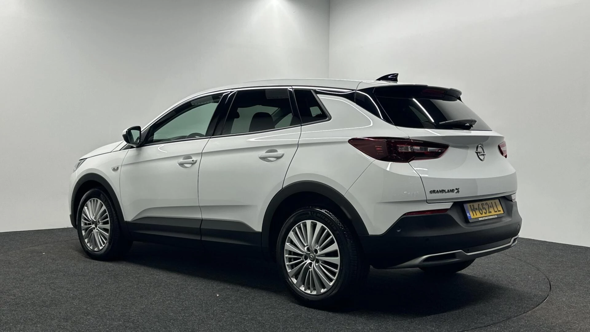 Hoofdafbeelding Opel Grandland X