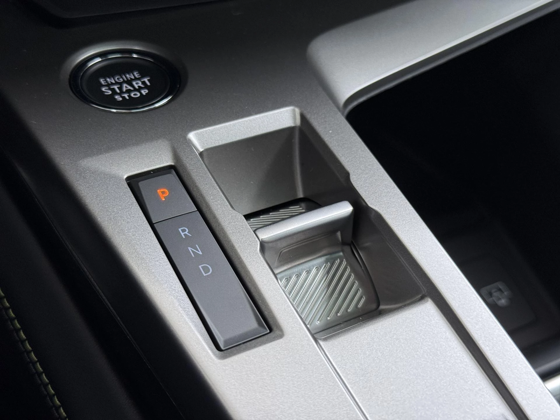 Hoofdafbeelding Peugeot 408