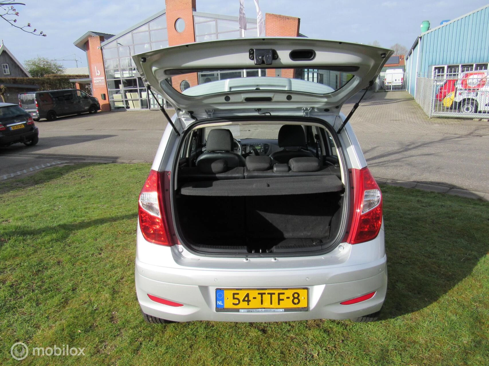 Hoofdafbeelding Hyundai i10