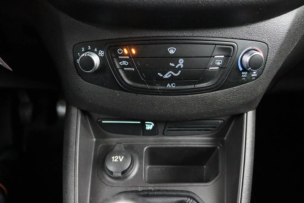 Hoofdafbeelding Ford Transit Courier