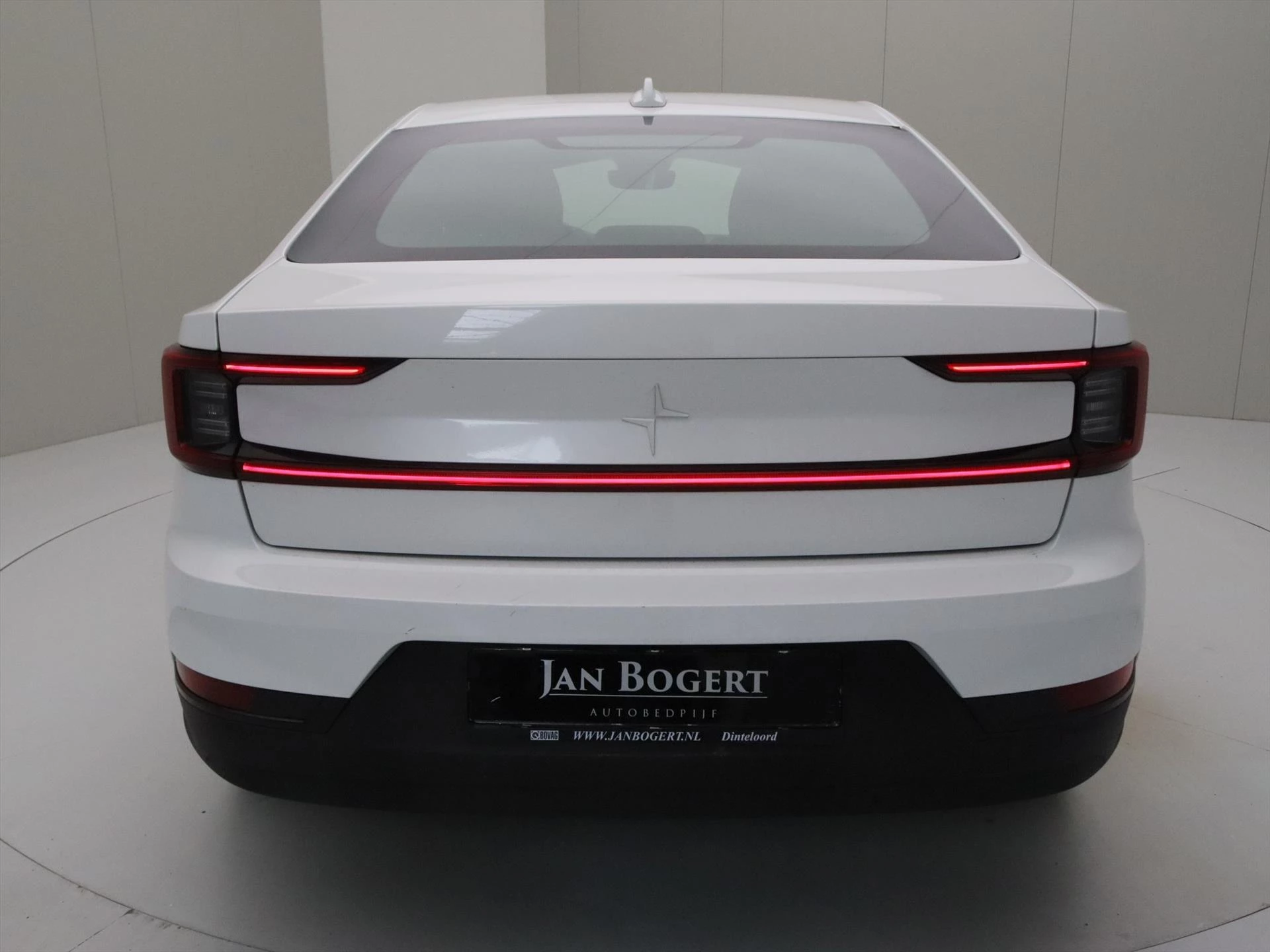 Hoofdafbeelding Polestar 2