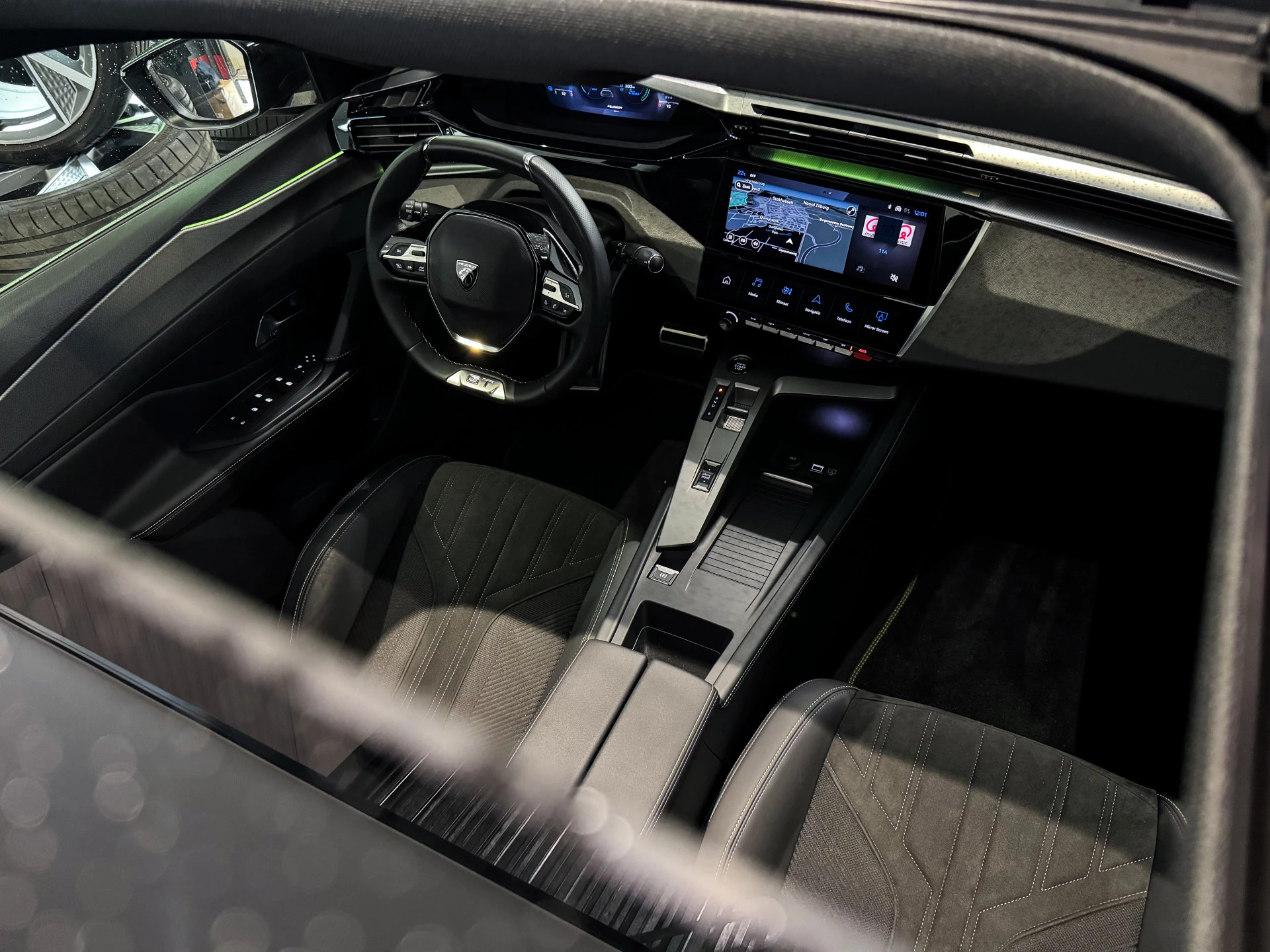 Hoofdafbeelding Peugeot 408