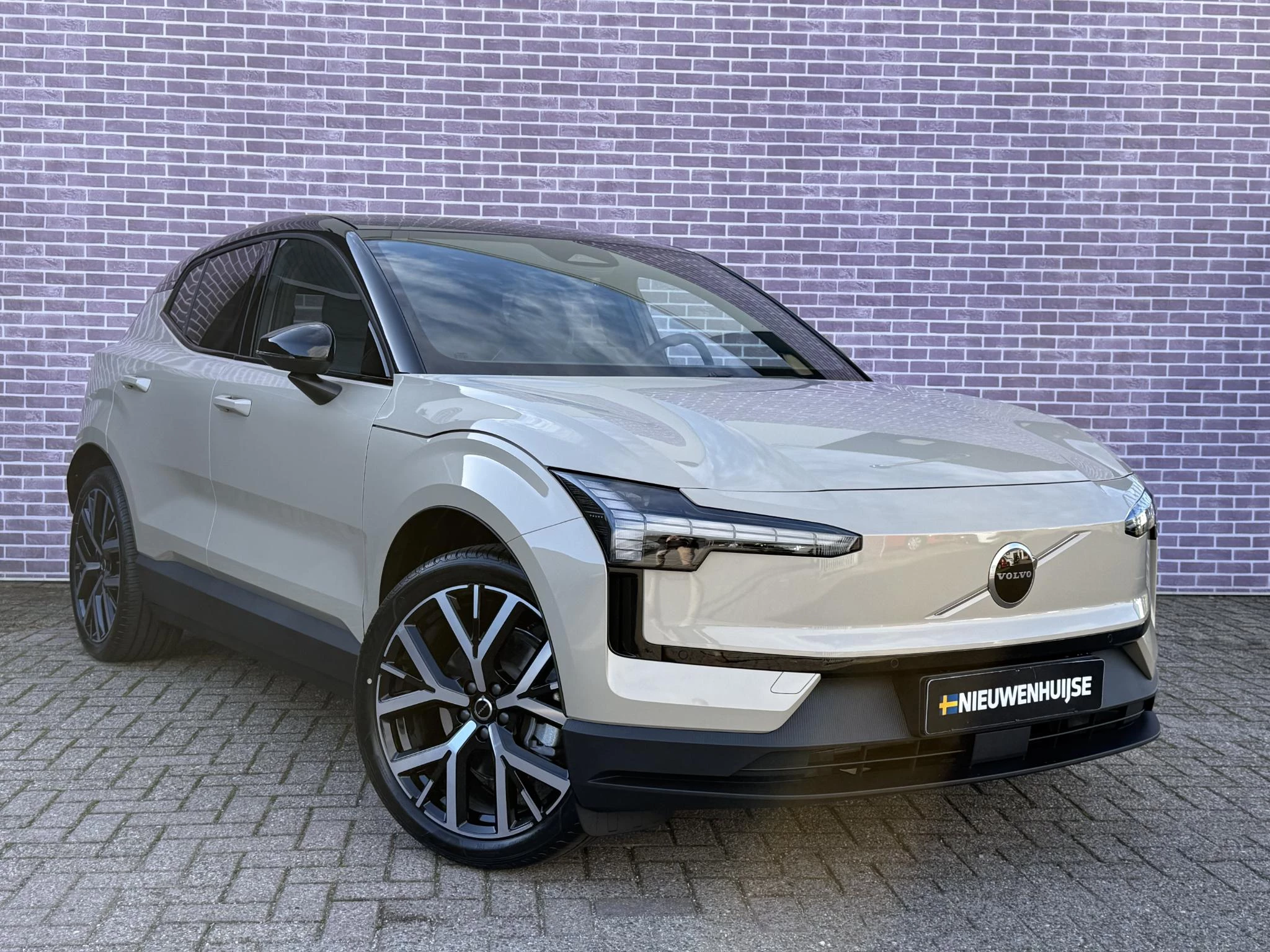 Hoofdafbeelding Volvo EX30