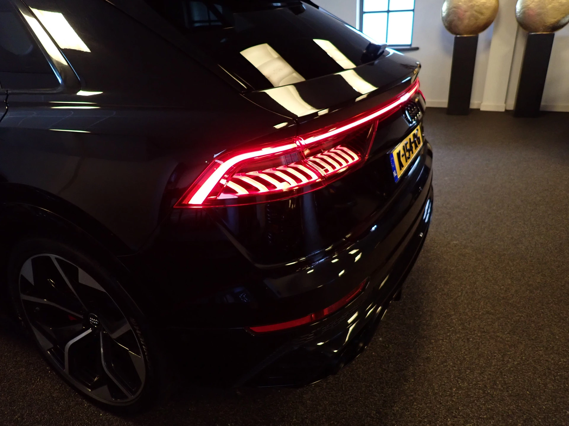 Hoofdafbeelding Audi Q8