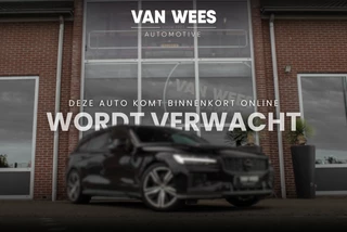 Volvo XC40 1.5 T2 Momentum Core | 1e eigenaar | NL auto | Navigatie | Cruise control | Bluetooth | LED | Parkeersensoren | Bluetooth | Botsherkenning | Rijstrooksensor