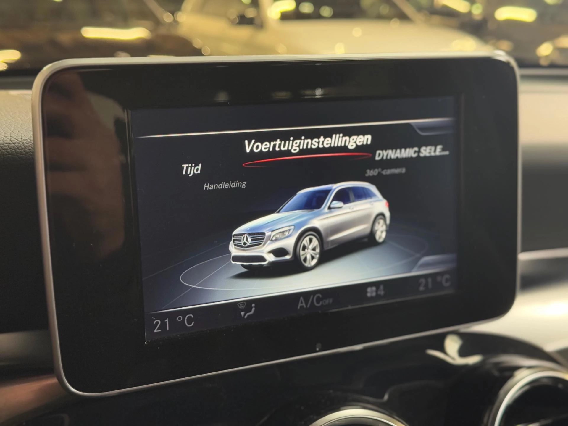 Hoofdafbeelding Mercedes-Benz GLC