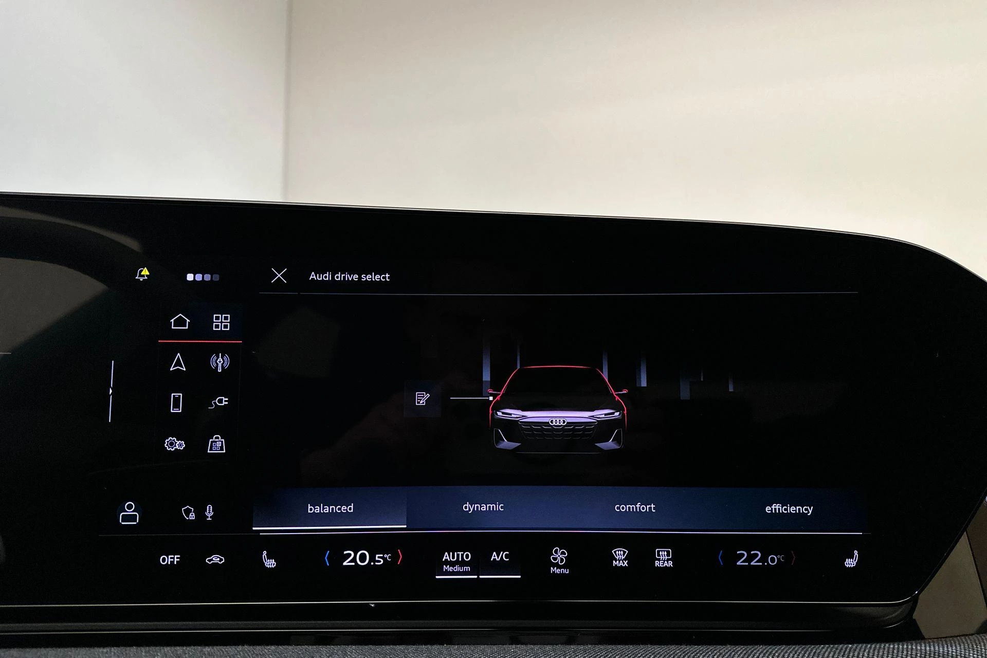 Hoofdafbeelding Audi A6 Avant e-tron