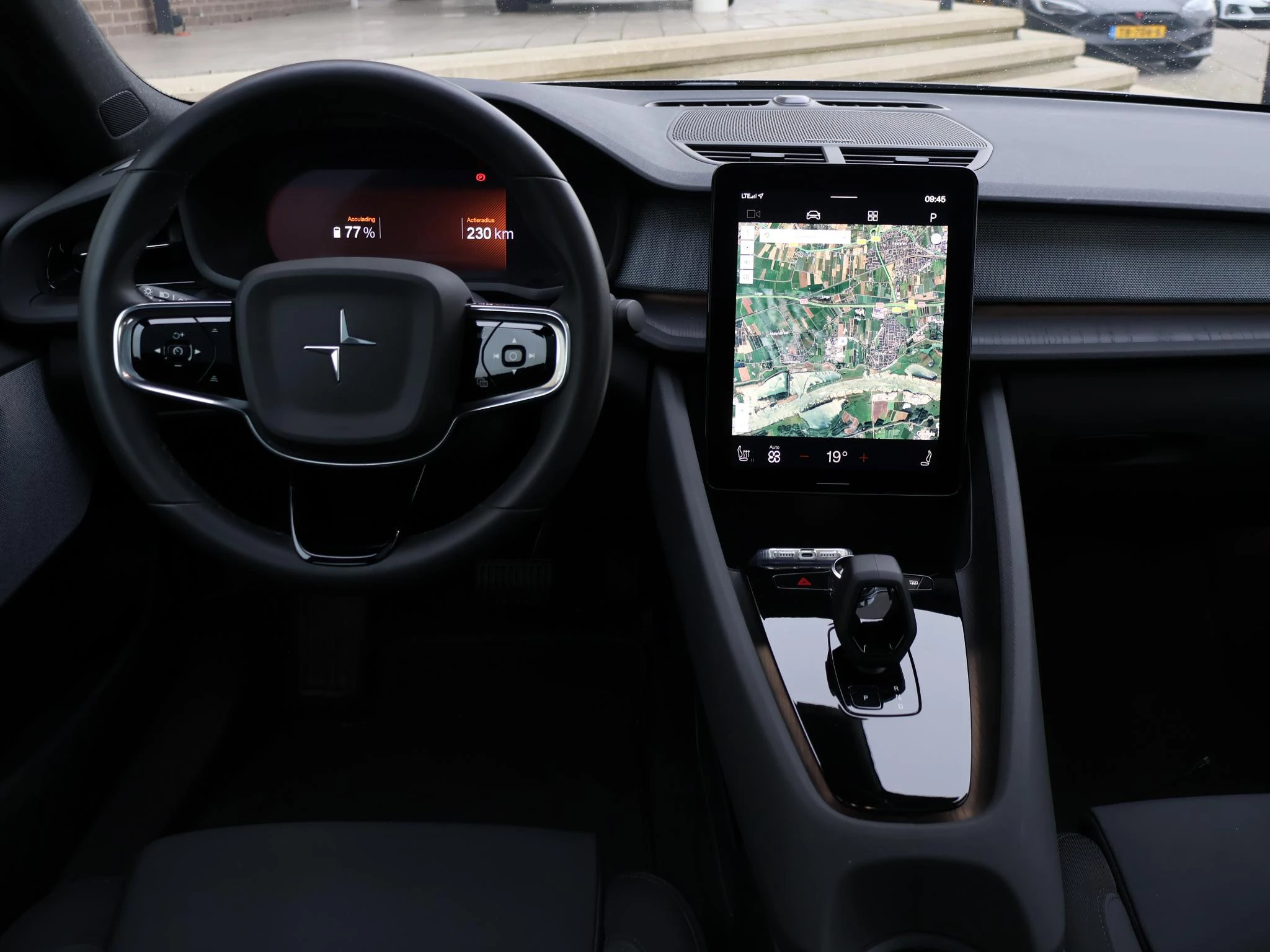 Hoofdafbeelding Polestar 2