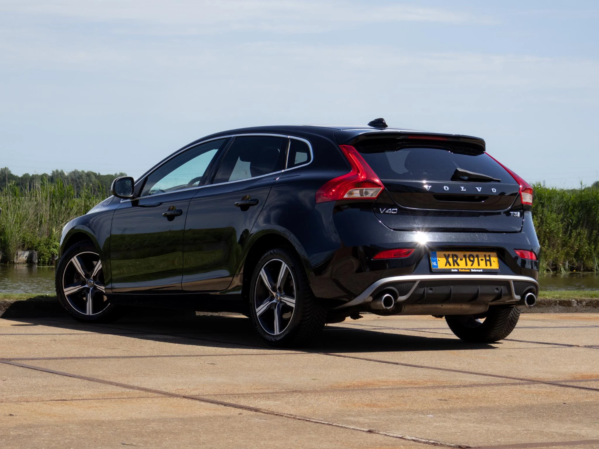 Hoofdafbeelding Volvo V40