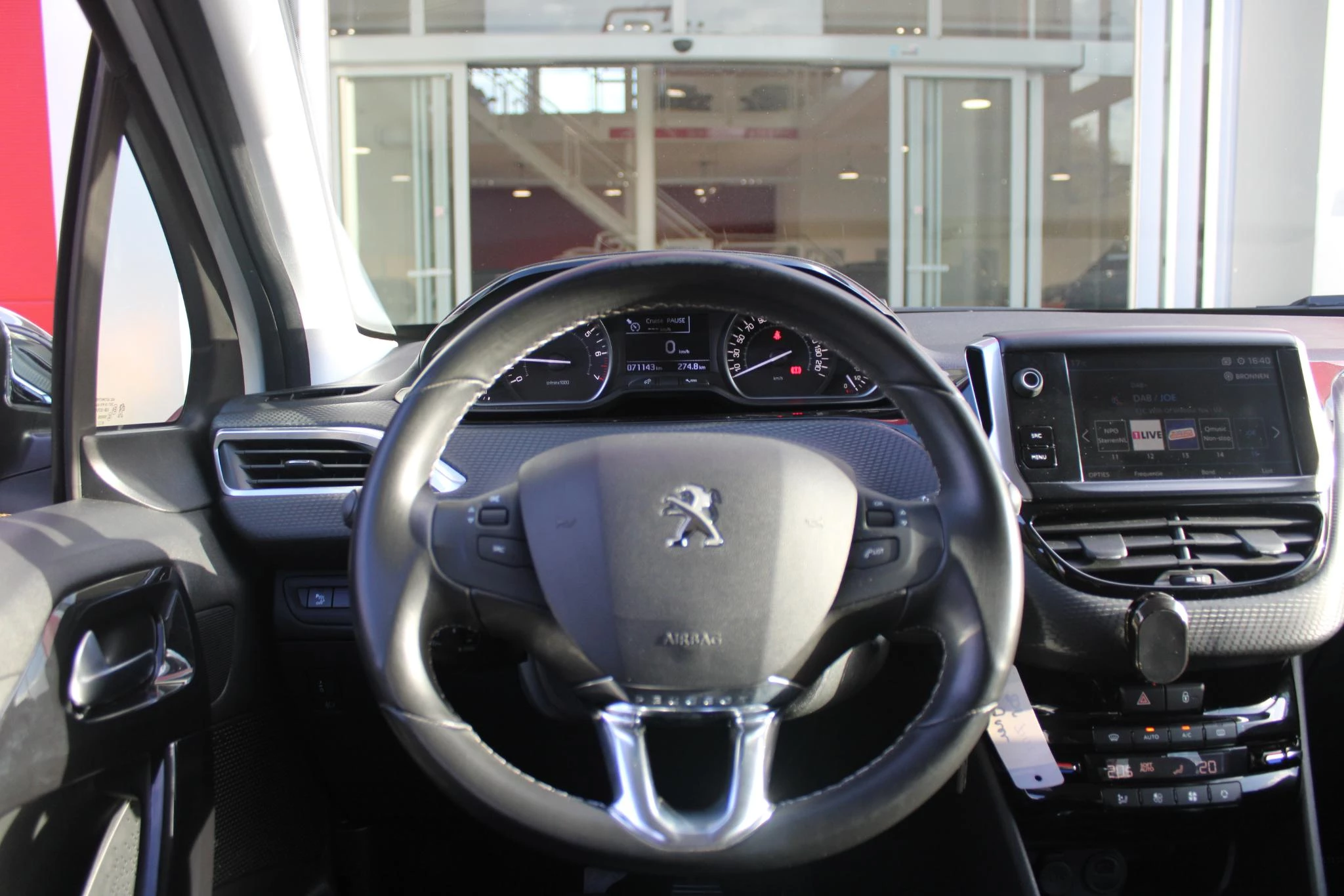 Hoofdafbeelding Peugeot 208