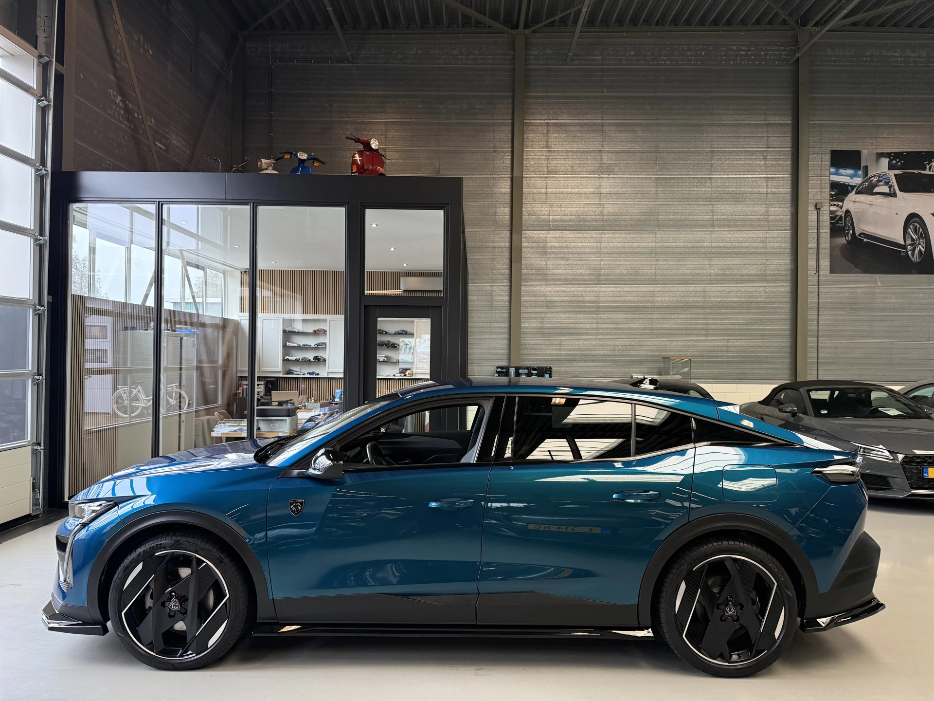 Hoofdafbeelding Peugeot 408