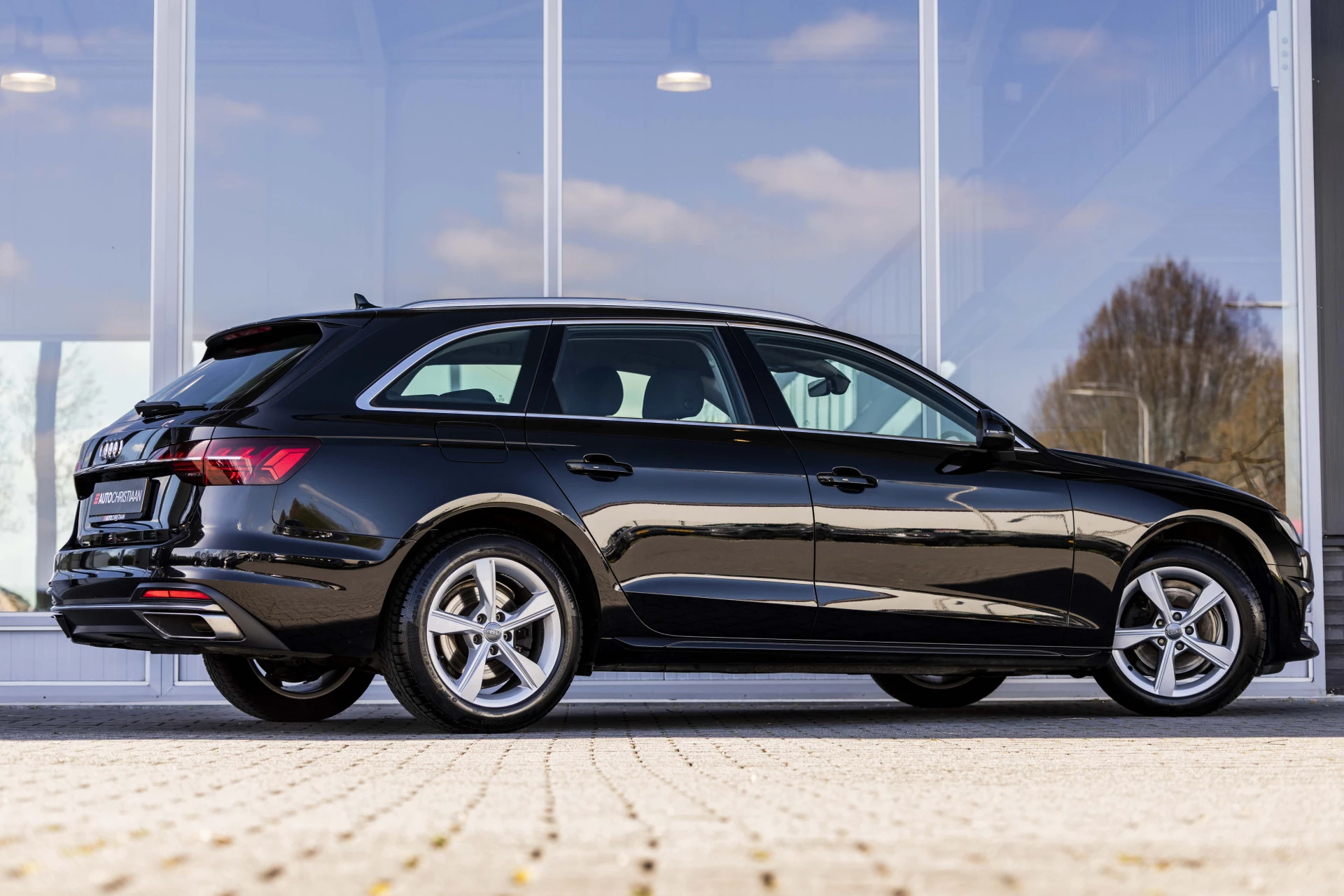 Hoofdafbeelding Audi A4