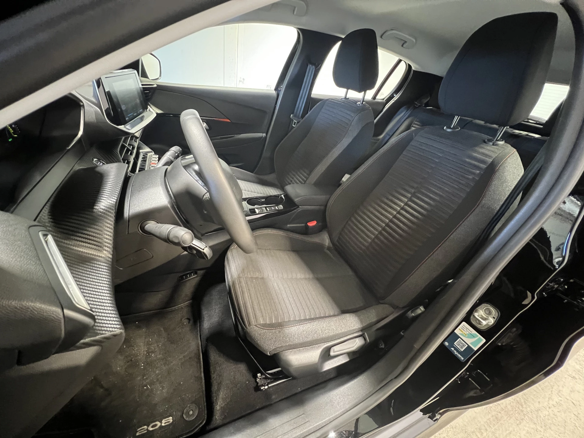 Hoofdafbeelding Peugeot e-208