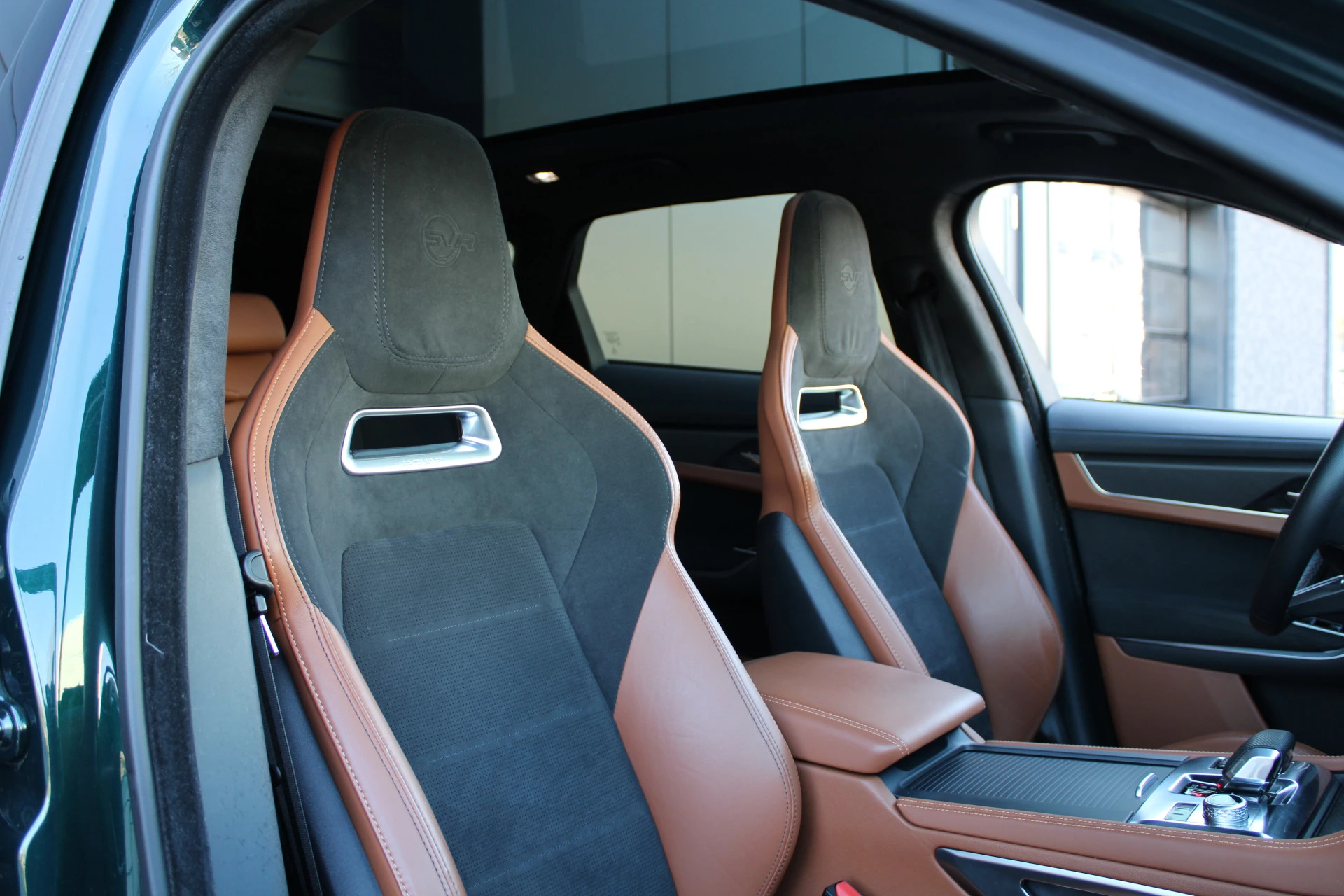 Hoofdafbeelding Jaguar F-PACE