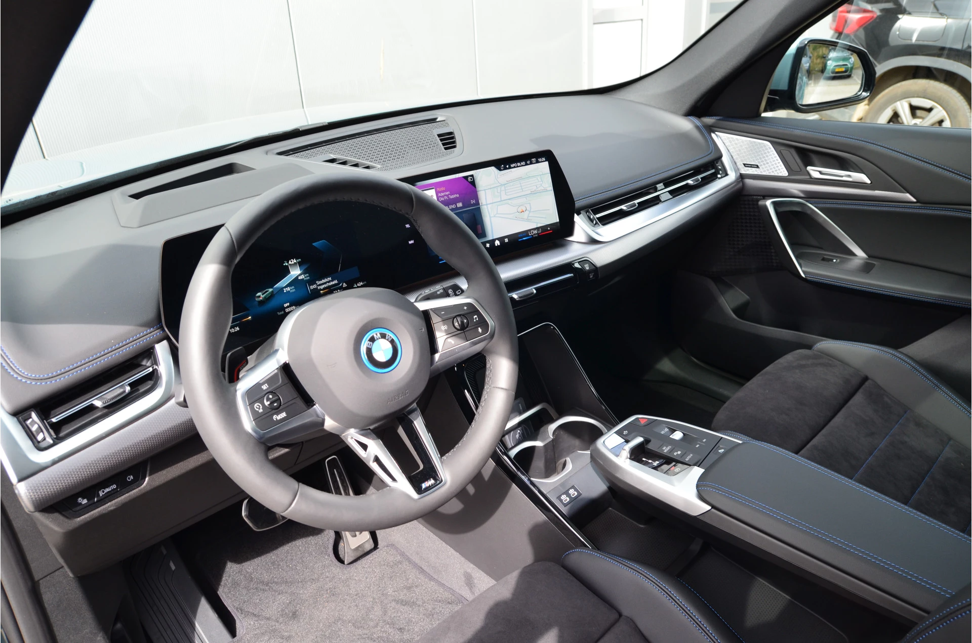 Hoofdafbeelding BMW iX1