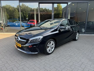 Mercedes-Benz A-Klasse 180 Prestige,LED,Carplay,Clima,Cruise,Stoelverw,PDC V+A,Sportstoelen