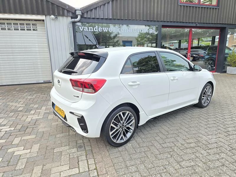 Hoofdafbeelding Kia Rio