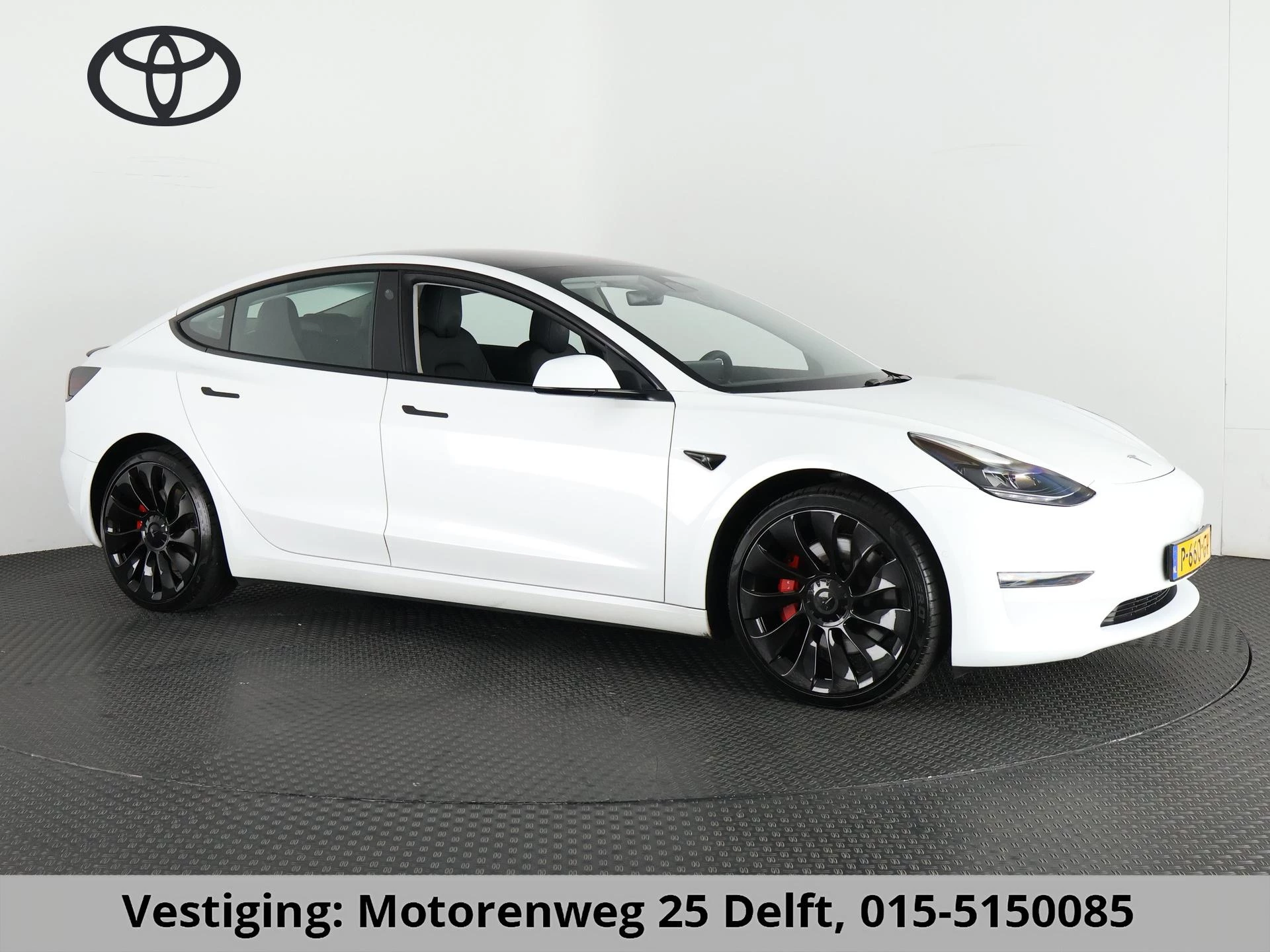 Hoofdafbeelding Tesla Model 3